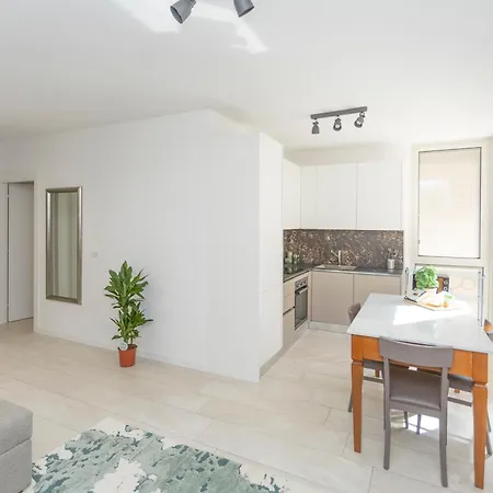 Apartament Isola *